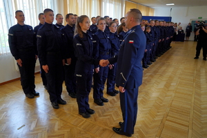 Ślubowanie nowych policjantów