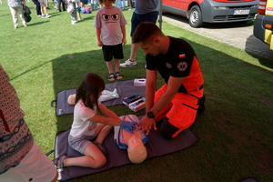 policyjny piknik na Wyspie Młyńskiej