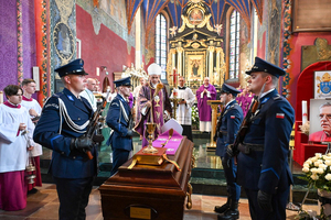 Uroczystości pogrzebowe Kapelana Księdza Infułata Stanisława Kotowskiego.